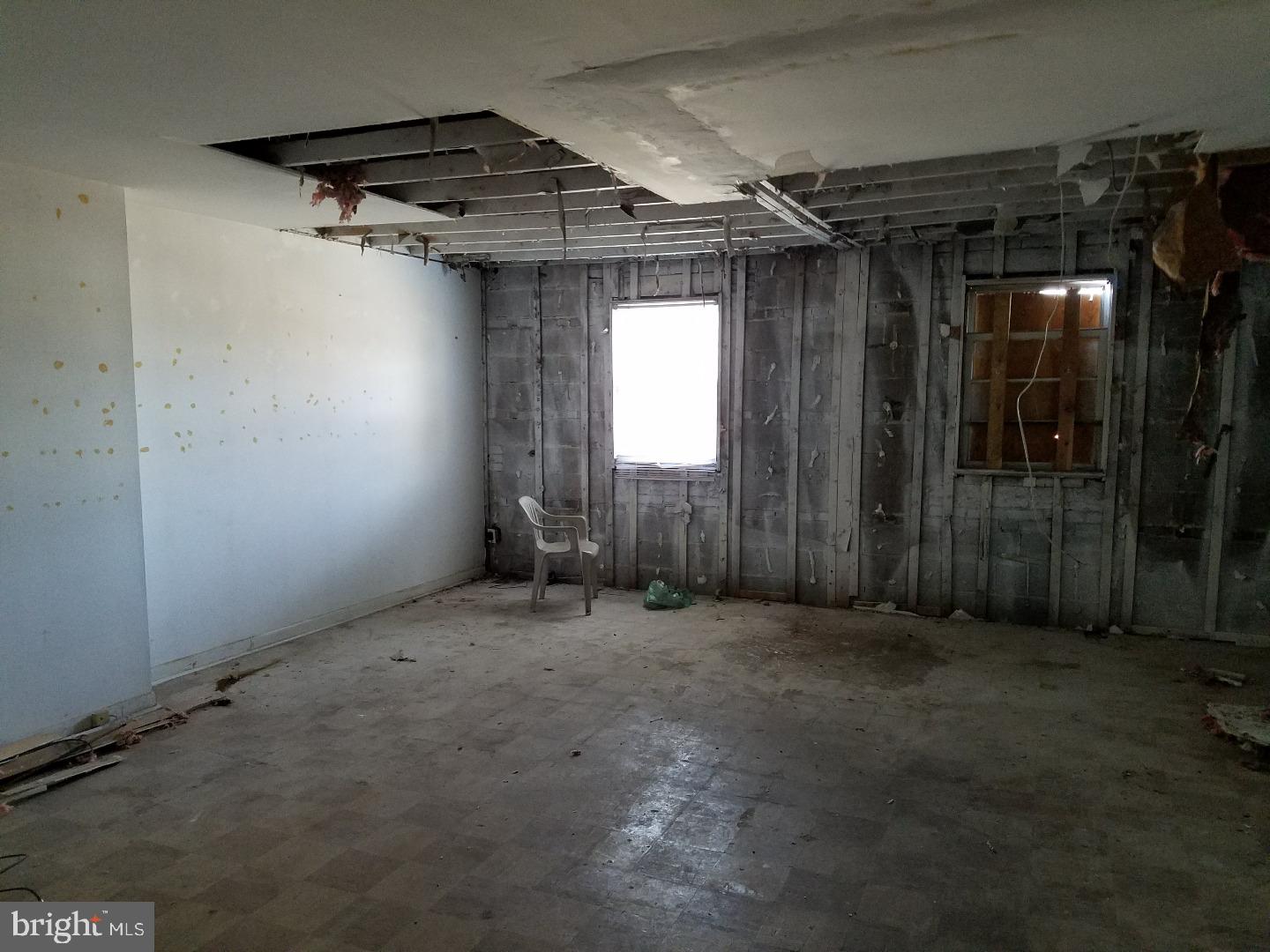 1905 West 3rd Street Chester, PA 19013 - Photo 17 of 18