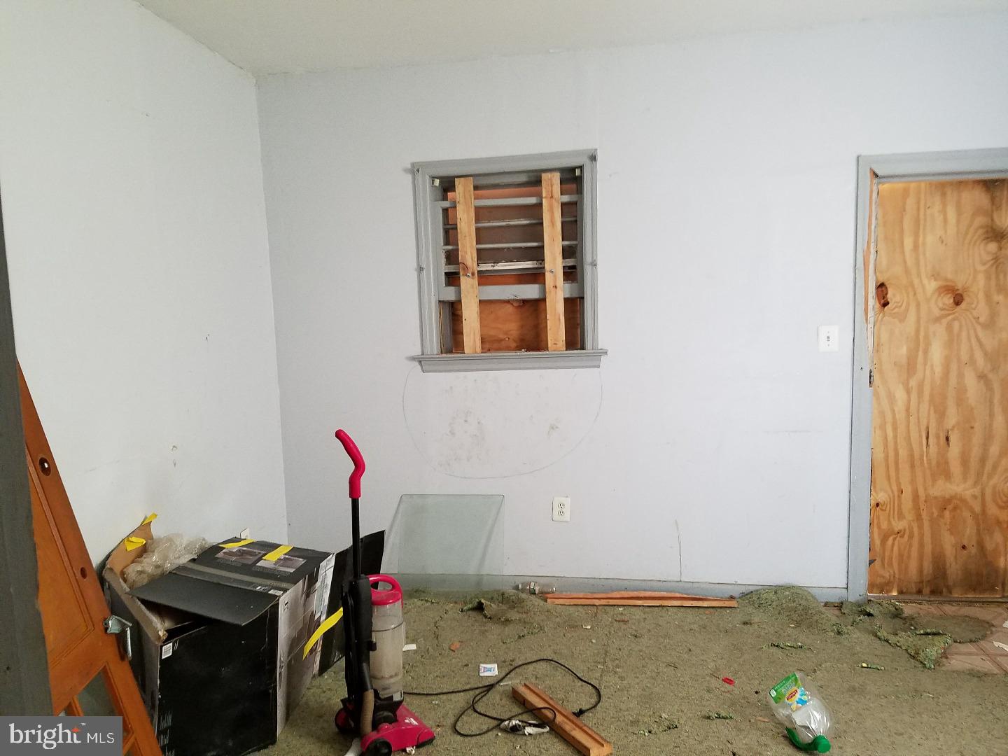 1905 West 3rd Street Chester, PA 19013 - Photo 8 of 18