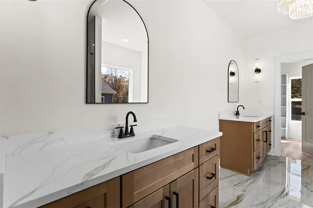 $599,995 | 3715 Cameron Circle, Gainesville, GA 30506