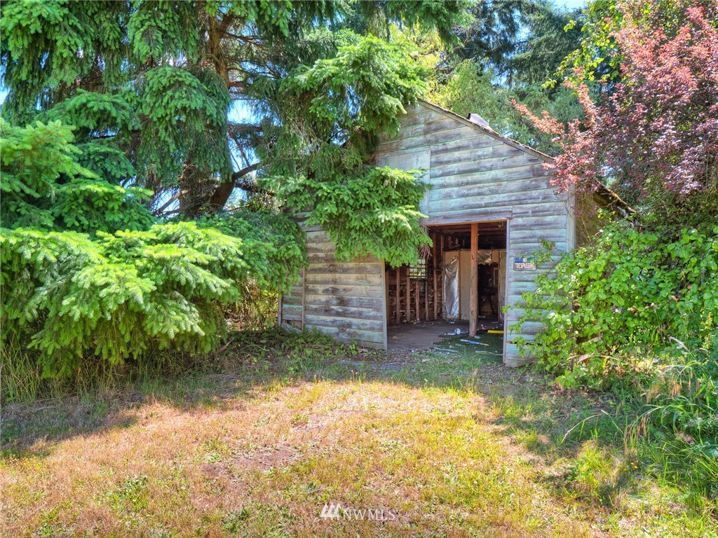17145 Canal Road Southeast Yelm, WA 98597 - Photo 21 of 37 Gallery Image 21