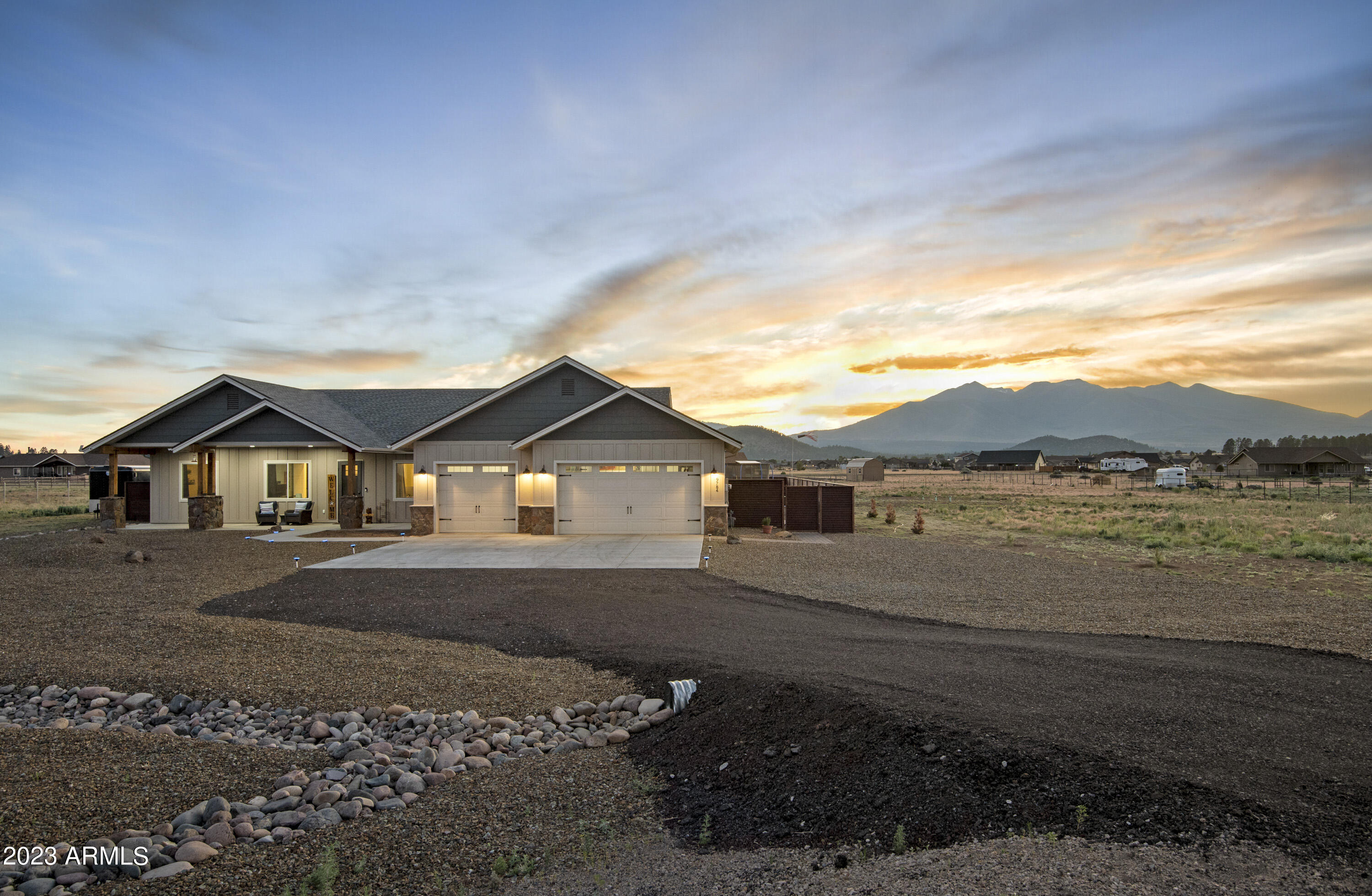9784 Girard Road Flagstaff, AZ 86004 - Photo 1 of 32 DSC_7146