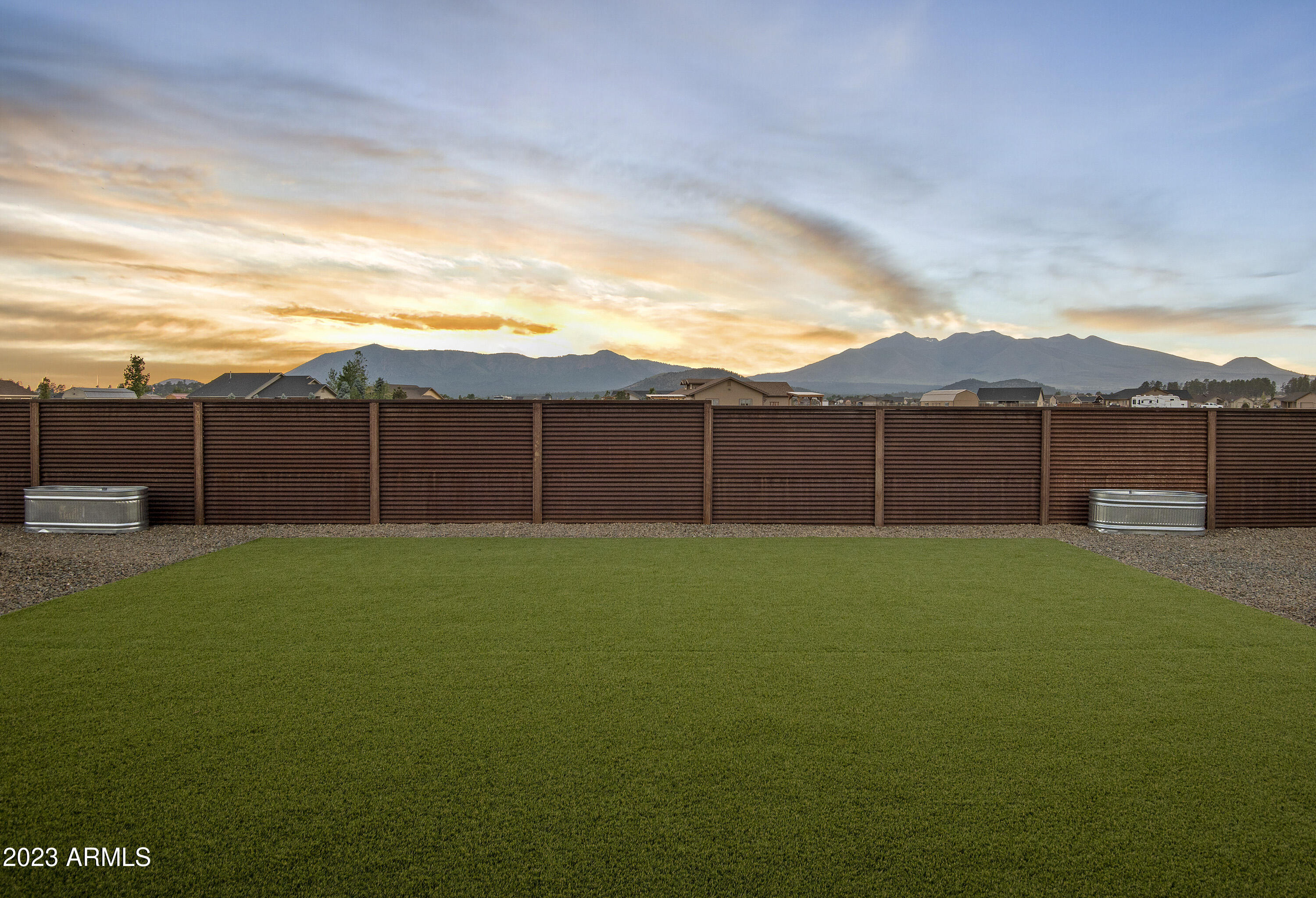 9784 Girard Road Flagstaff, AZ 86004 - Photo 5 of 32 DSC_7101