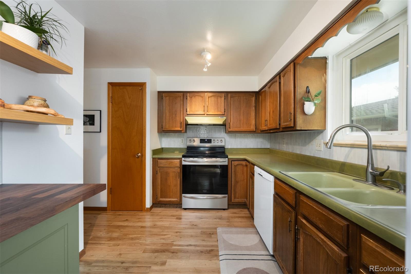 3547 Urban Street Wheat Ridge, CO 80033 - Photo 21 of 48