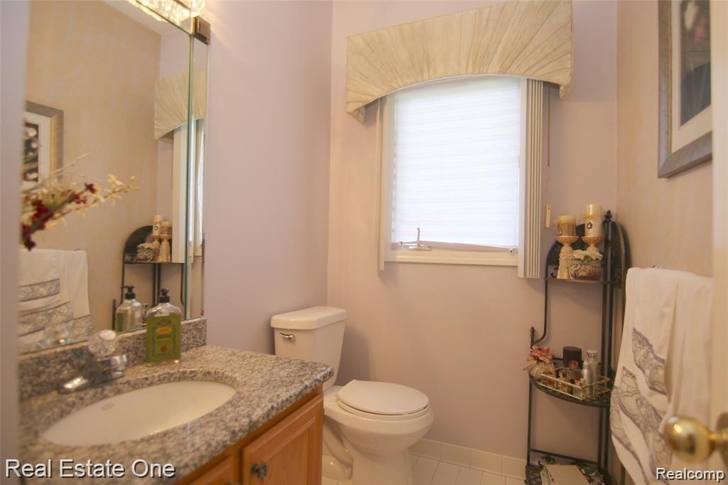 941 Norcross Drive Rochester, MI 48307 - Photo 17 of 31