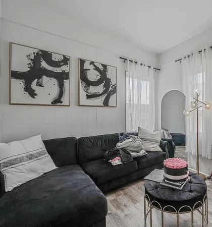 $1,200,000 | 3205 Lafayette Avenue | Throgs Neck