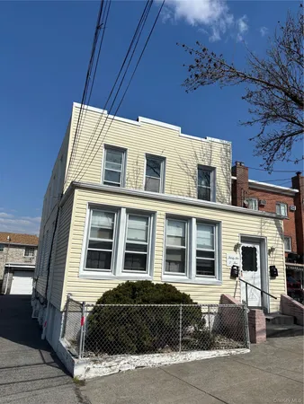 $1,200,000 | 3205 Lafayette Avenue | Throgs Neck