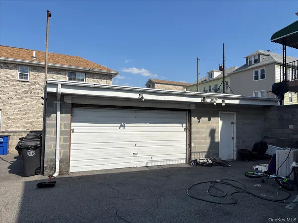 $1,200,000 | 3205 Lafayette Avenue | Throgs Neck