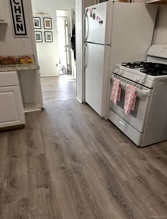 $1,200,000 | 3205 Lafayette Avenue | Throgs Neck
