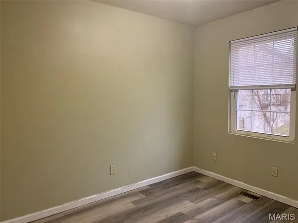 $1,350 | 403 Frank Street, Washington, MO 63090