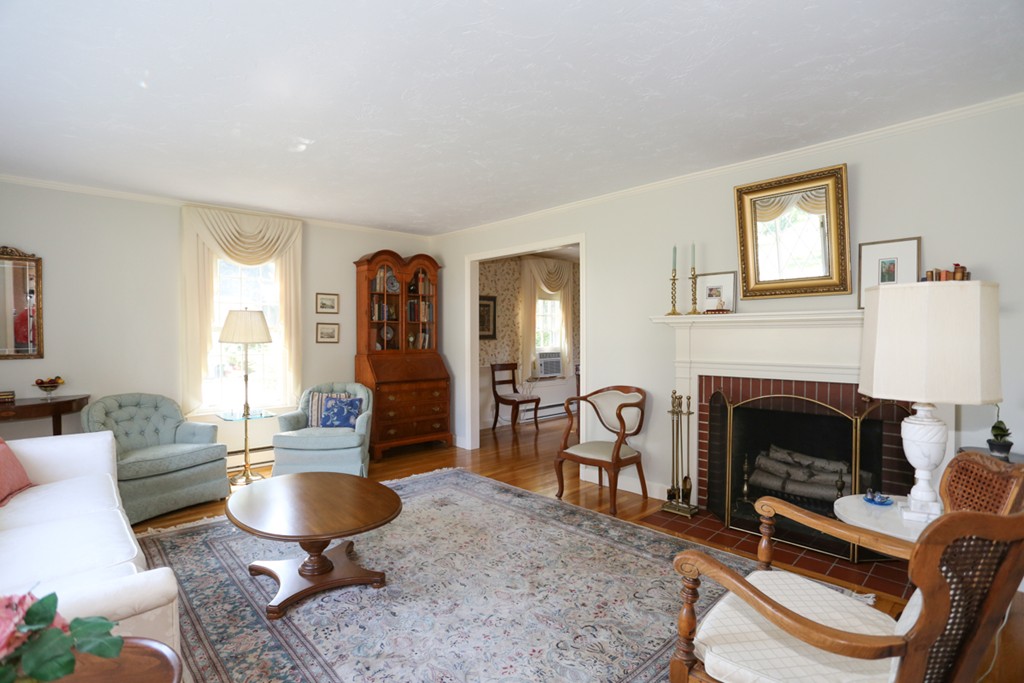21 Stewart Road Needham, MA 02492 - Photo 15 of 28 Gallery Image 15