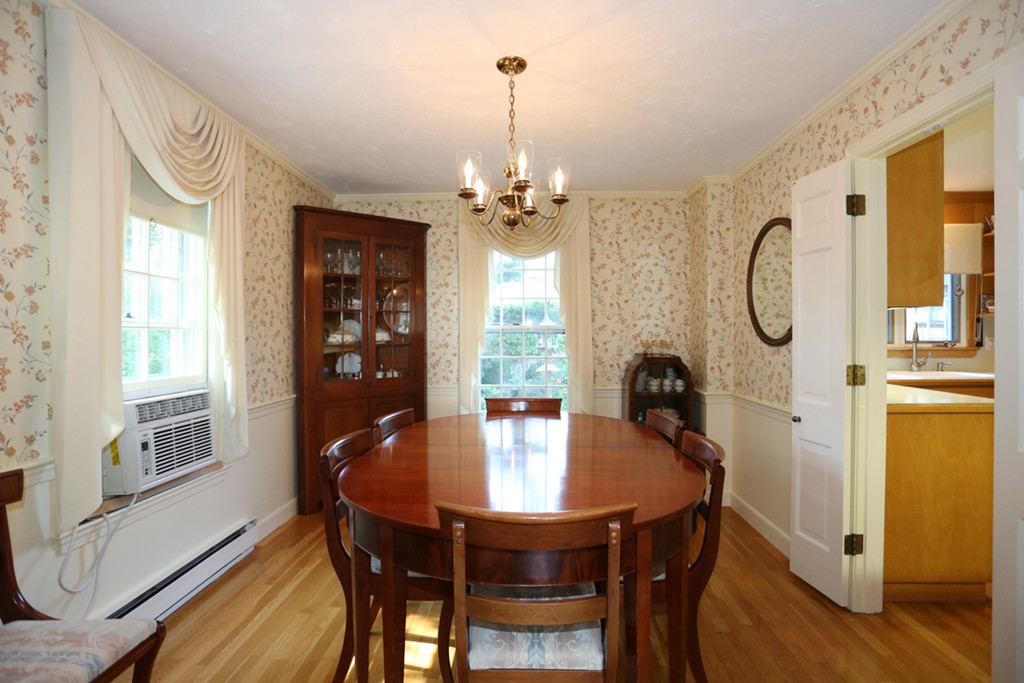 21 Stewart Road Needham, MA 02492 - Photo 17 of 28 Gallery Image 17