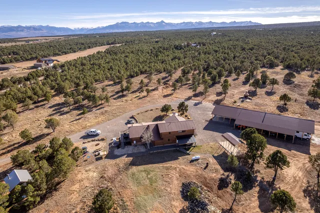 $1,195,000 | 382 Sugar Bush Lane, Montrose, CO 81403