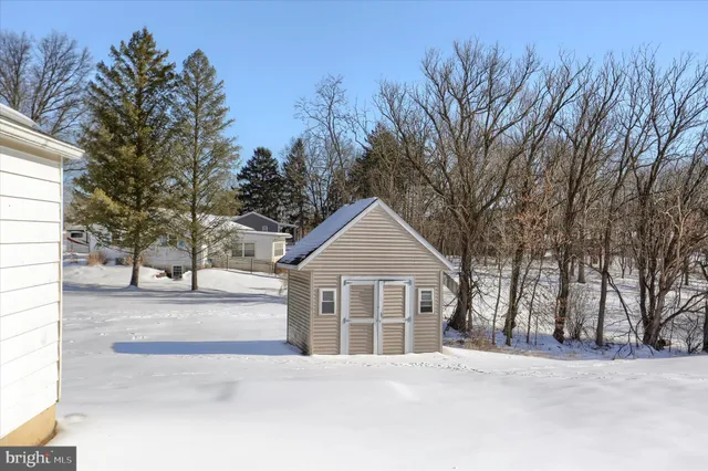 $230,000 | 1111 Fairmont Drive, Harrisburg, PA 17112