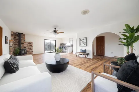 $925,000 | 19336 Paradise Mountain Road, Valley Center, CA 92082