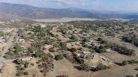 $925,000 | 19336 Paradise Mountain Road, Valley Center, CA 92082