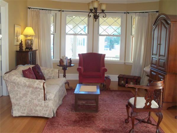 27 Kings Beach Road Lynn, MA 01902 - Photo 4 of 30 Gallery Image 4