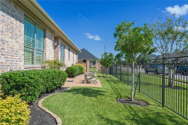 $530,000 | 3801 Park Village Court, Bryan, TX 77802