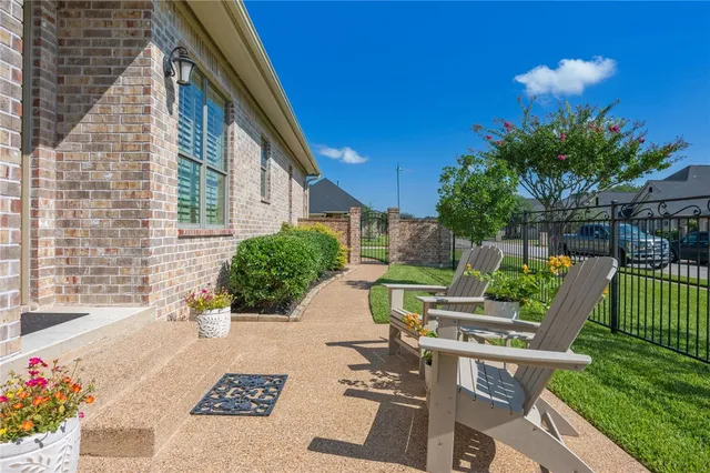 $530,000 | 3801 Park Village Court, Bryan, TX 77802