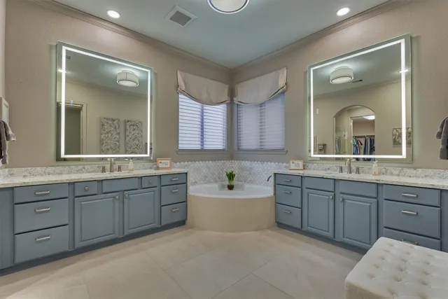 $514,900 | 127 Red Deer Place, Montgomery, TX 77316