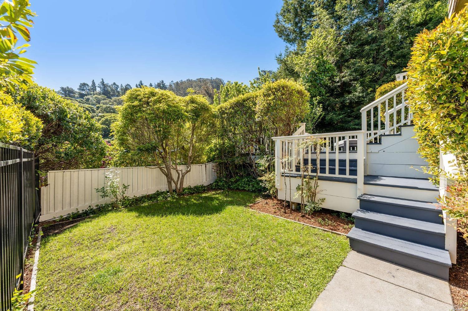 2 Spring Hill Circle Sausalito, CA 94965 - Photo 57 of 57 a view of a yard with wooden fence