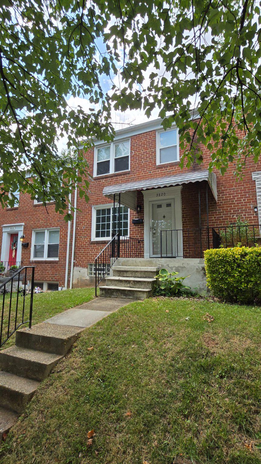 3820 Elkader Road Baltimore, MD 21218 - Photo 3 of 41