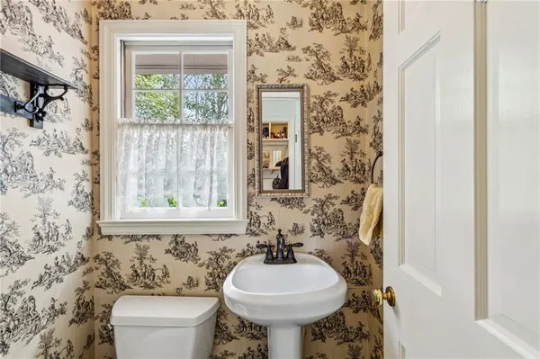 $1,425,000 | 3384 Pine Meadow Road Northwest, Atlanta, GA 30327