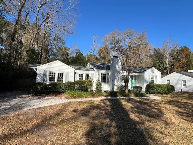 $2,500 | 628 South Laurel Street, Summerville, SC 29483