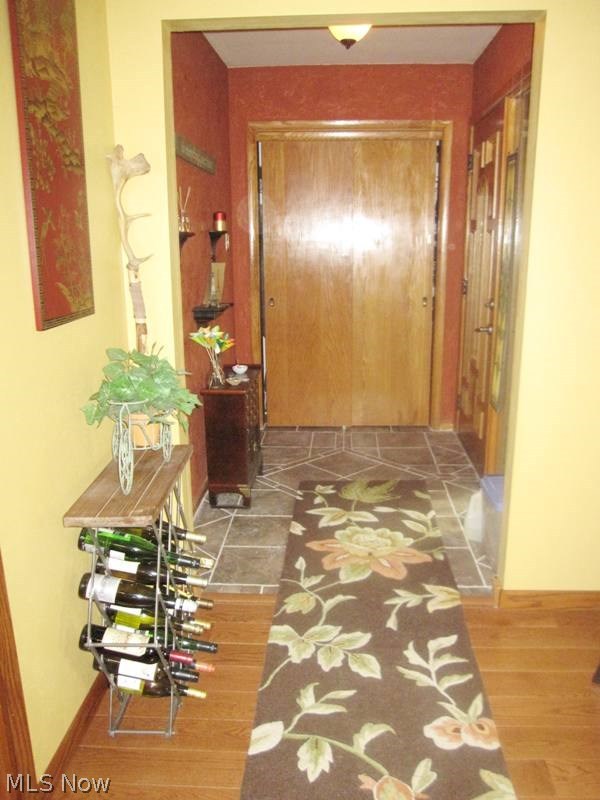 5776 Weaver Road Akron, OH 44319 - Photo 16 of 29