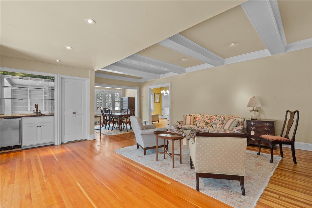 345 Sylvan Road Lake Bluff, IL 60044 - Photo 24 of 55 a living room with furniture and wooden floor
