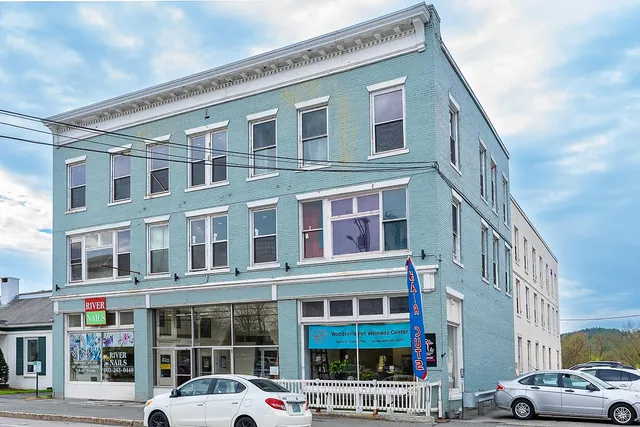$2,690,000 | 41-43 Central Street, Haverhill, NH 03785