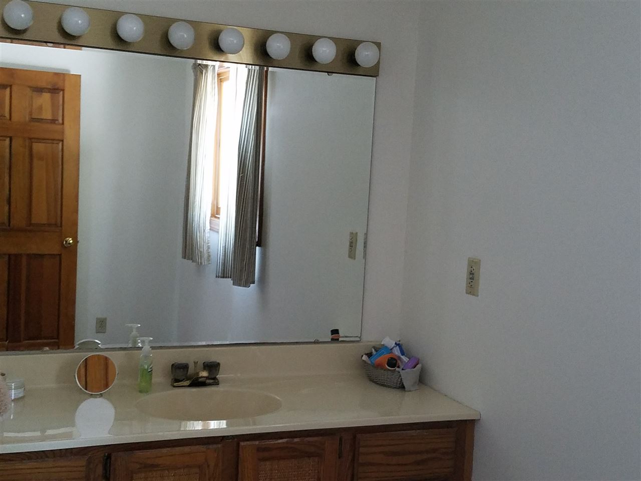 19 Hubbard Grove Road Shelburne, NH 03581 - Photo 6 of 9 Gallery Image 6