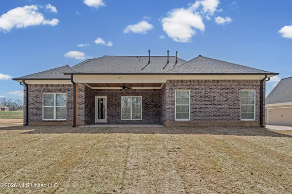 $435,900 | 1368 Crk Hvn Drive, Hernando, MS 38632