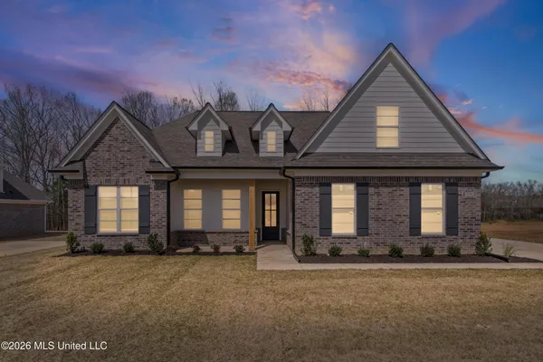 $435,900 | 1368 Crk Hvn Drive, Hernando, MS 38632