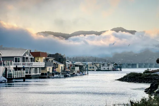 $1,250,000 | 10 Kappas Marina East Pier, Sausalito, CA 94965