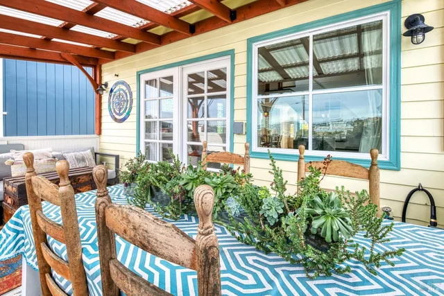 a house view with a outdoor space