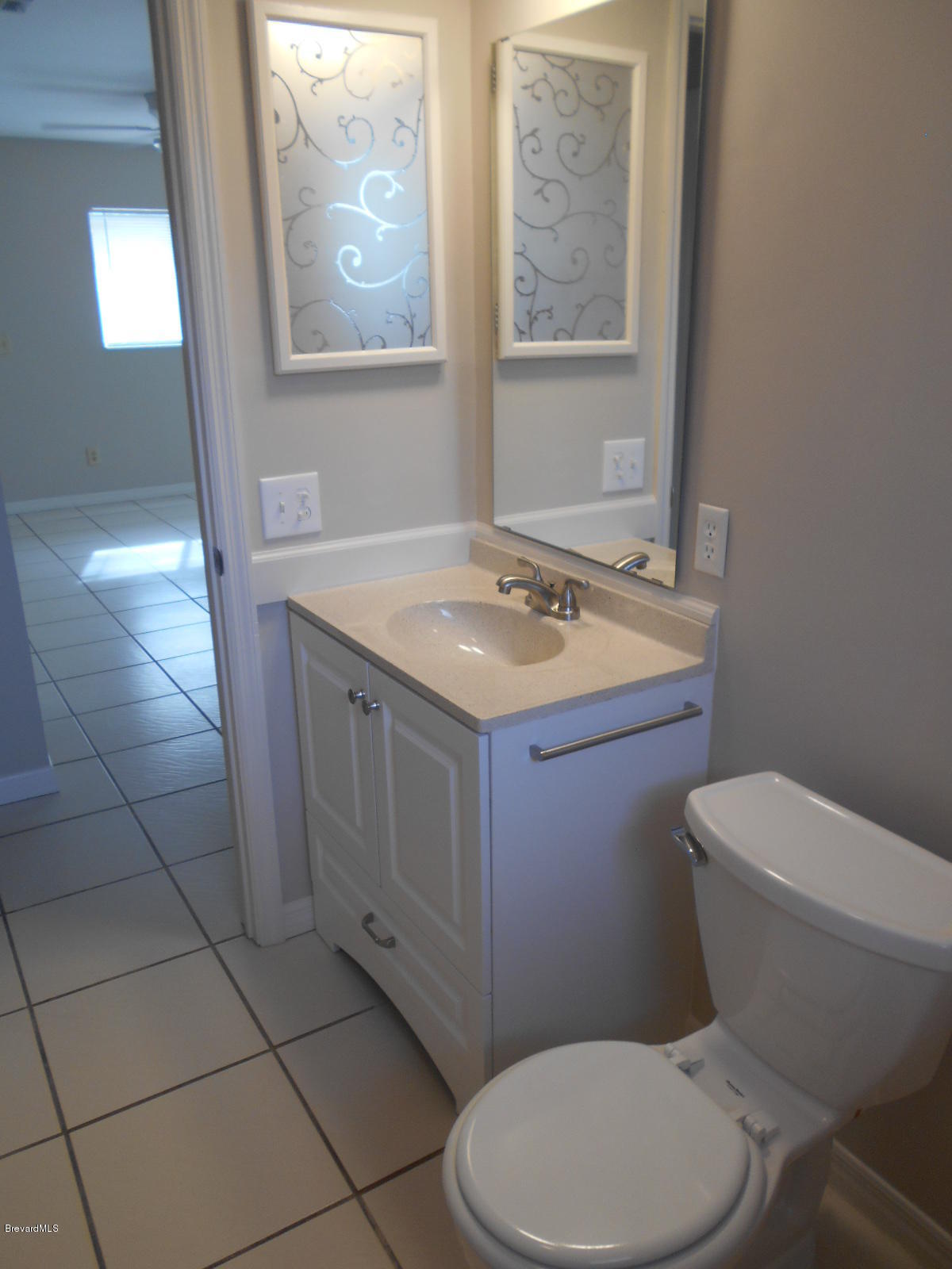 711 Airoso Road Southeast Palm Bay, FL 32909 - Photo 30 of 39 Bathroom