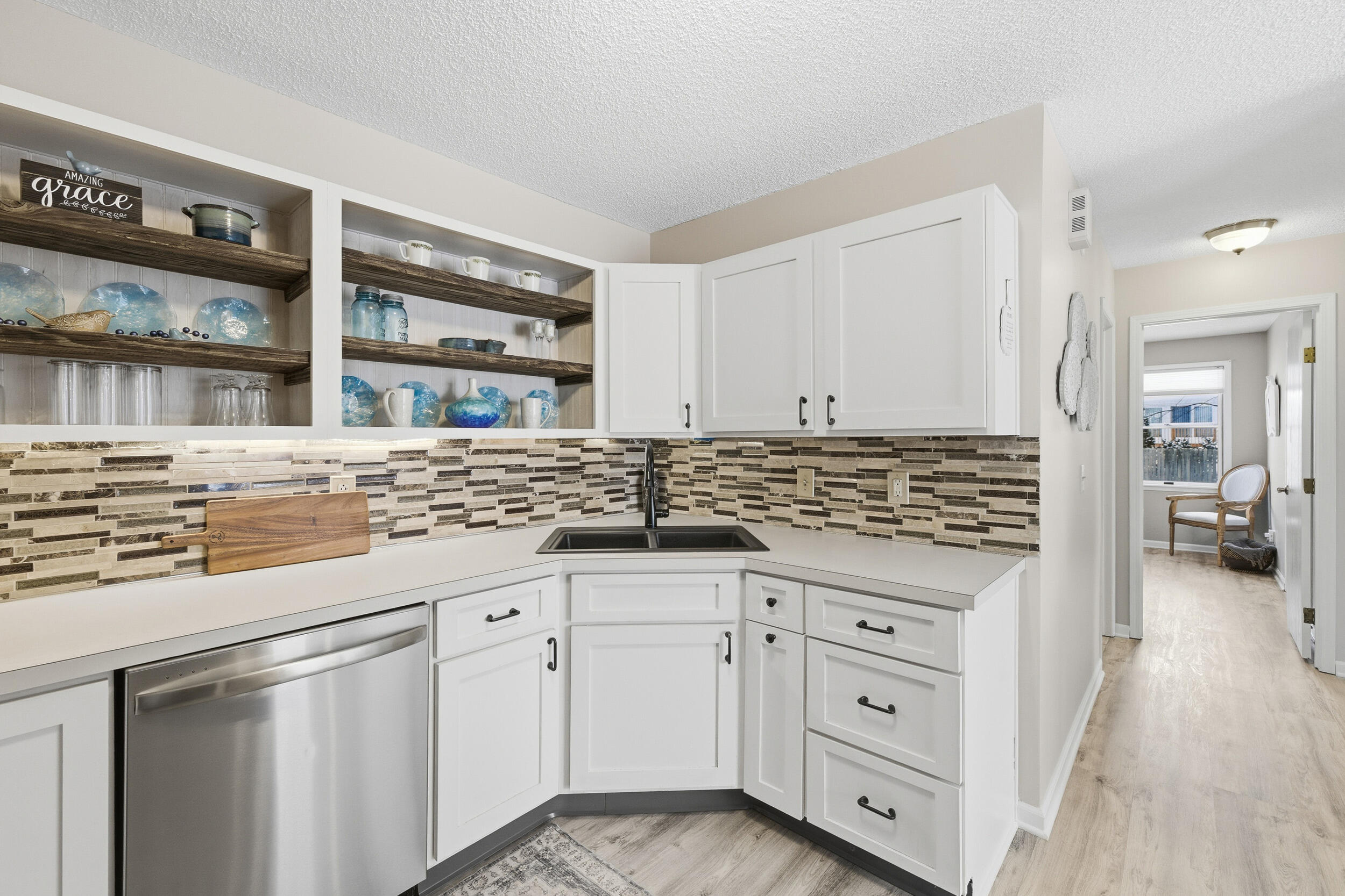 1048 Le Roux Road, Unit 15 Muskegon, MI 49441 - Photo 9 of 18 1048-le-roux-rd_010