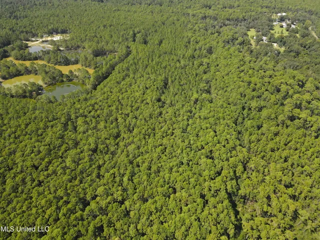 $79,000 | Montebella Road, Pass Christian, MS 39571