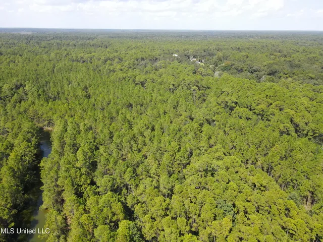 $79,000 | Montebella Road, Pass Christian, MS 39571