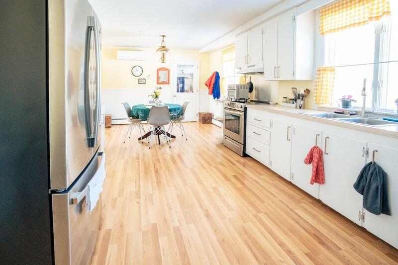 13 Yarmouth Road Gray, ME 04039 - Photo 18 of 26 Kitchen 3