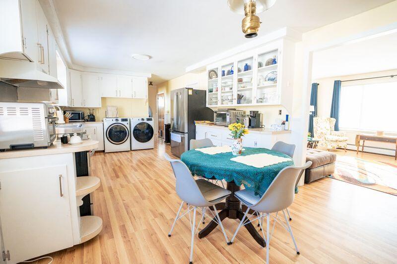13 Yarmouth Road Gray, ME 04039 - Photo 4 of 26 Kitchen 1