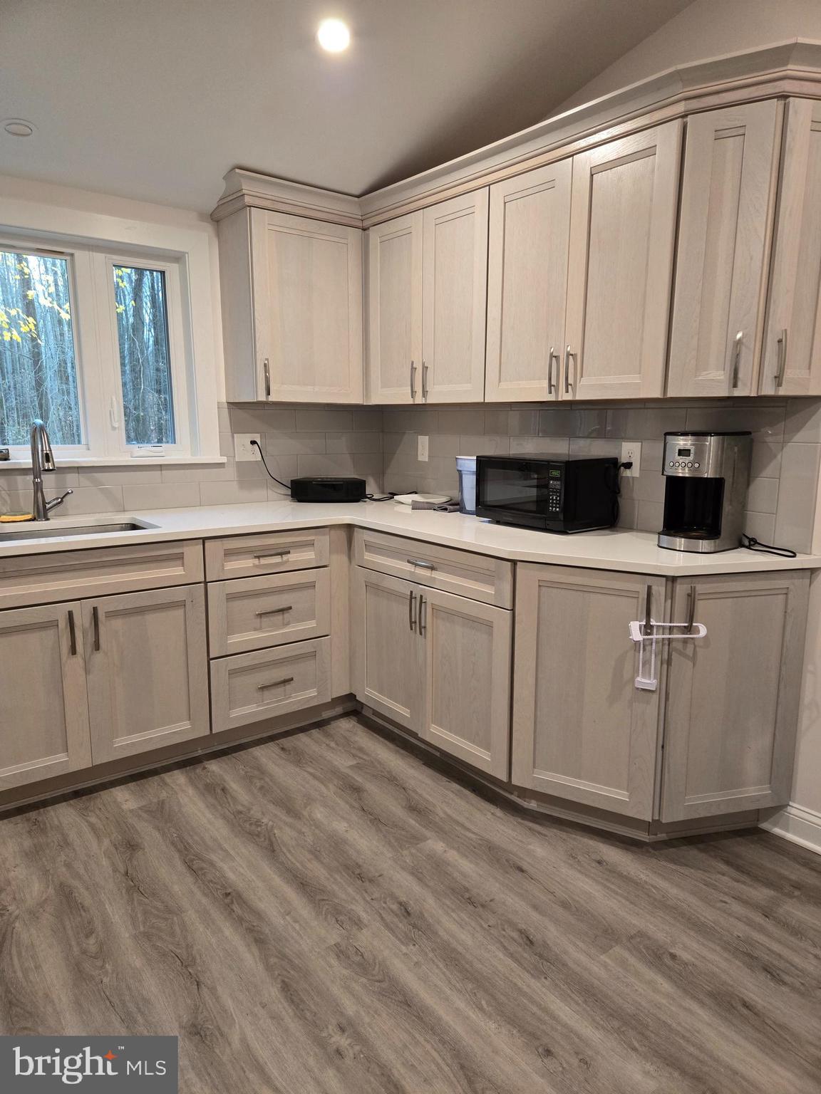 334 Chews Landing Road Lindenwold, NJ 08021 - Photo 16 of 40 Kitchen