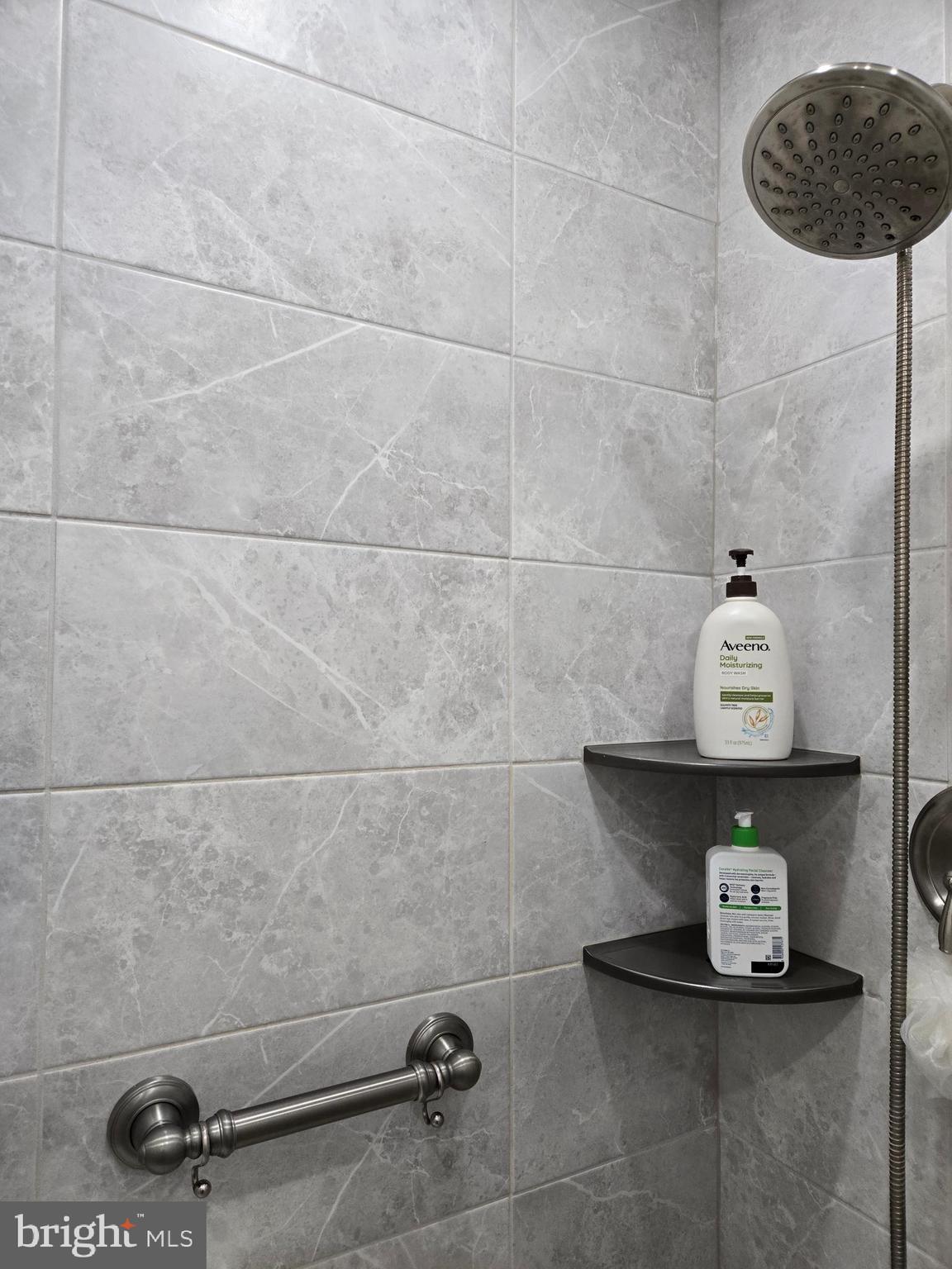 334 Chews Landing Road Lindenwold, NJ 08021 - Photo 24 of 40 Bathroom