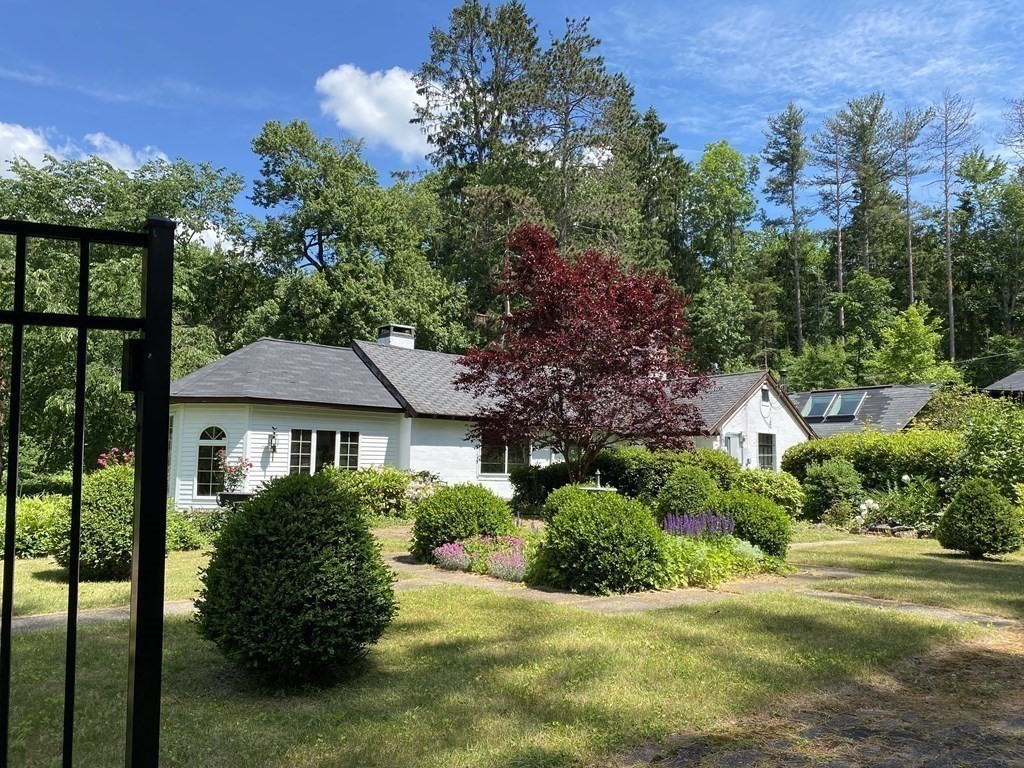 171 Ruggles Hill Road Hardwick, MA 01037 - Photo 11 of 42