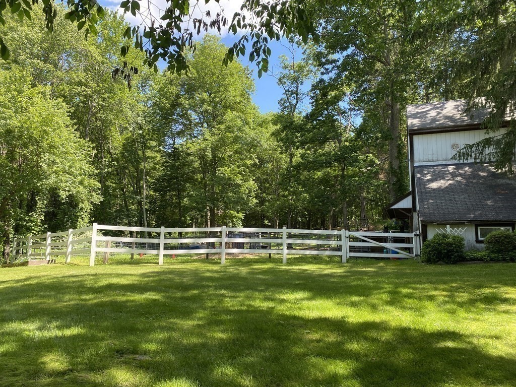 171 Ruggles Hill Road Hardwick, MA 01037 - Photo 14 of 42