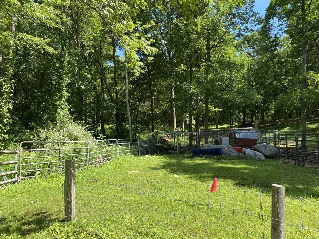 171 Ruggles Hill Road Hardwick, MA 01037 - Photo 15 of 42
