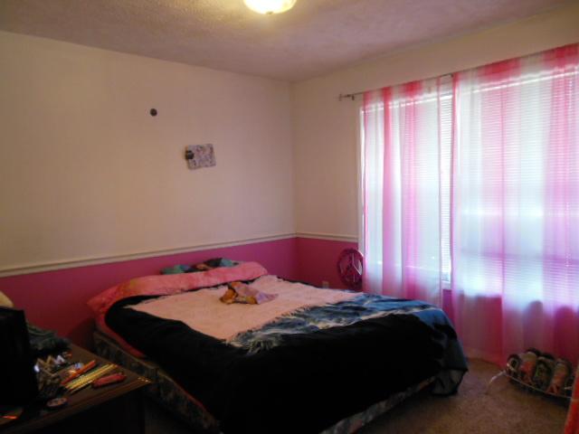 1710 Walter Road Clarksville, TN 37043 - Photo 11 of 20 BEDROOM 2 ON MAIN LEVEL