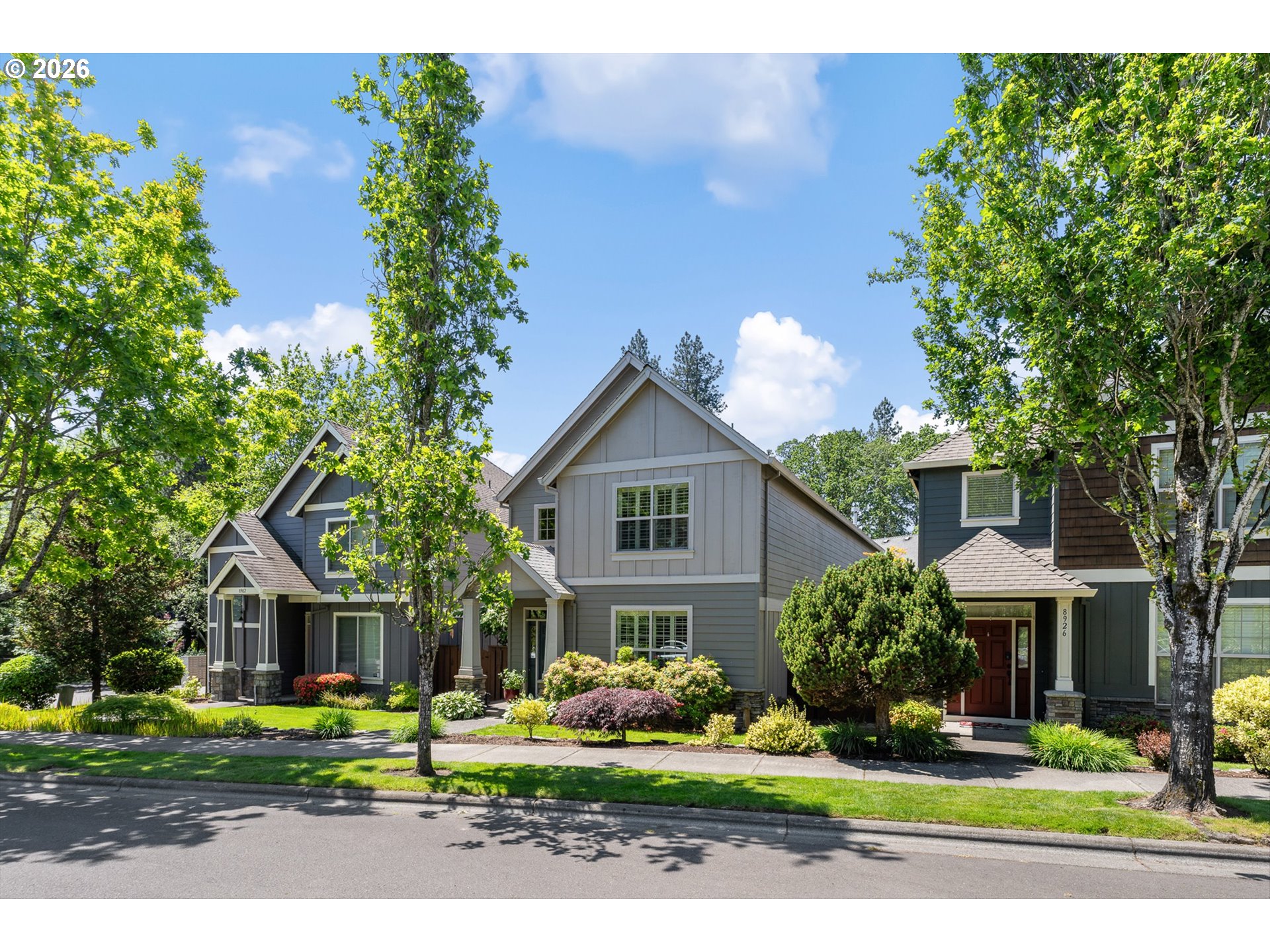 8914 Southwest Taylors Ferry Road Portland, OR 97223 - Photo 2 of 45