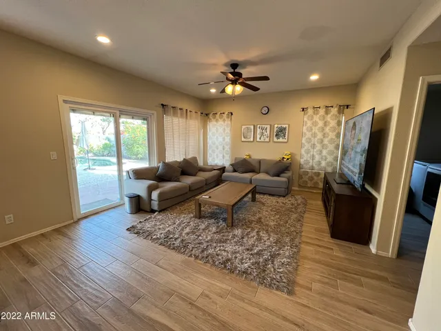 $2,975 | 3551 South Larkspur Way, Chandler, AZ 85248