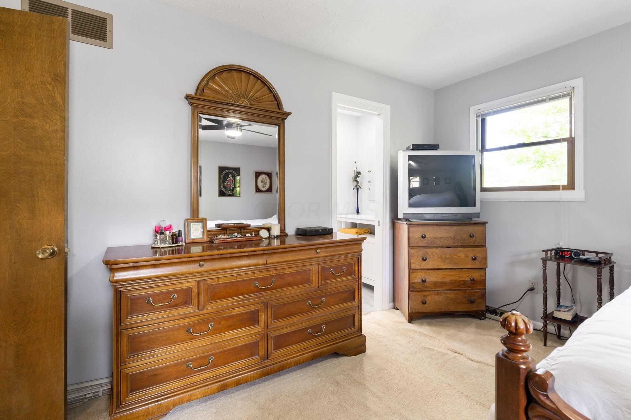 5478 Larkwood Road Columbus, OH 43229 - Photo 28 of 50 5478 Larkwood Rd (Interior)-40